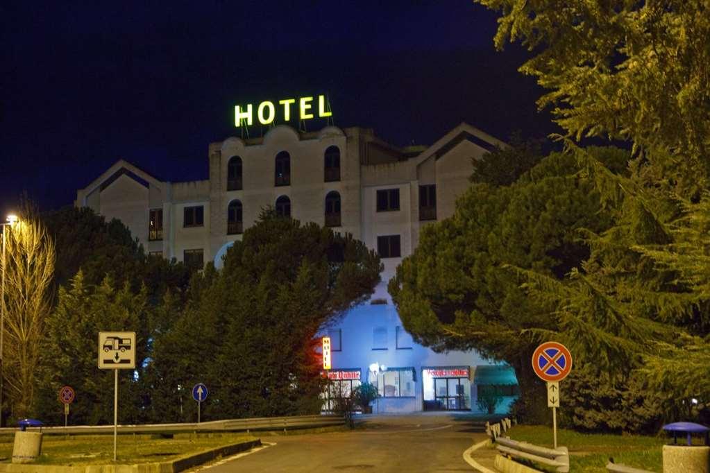 Il Grifo Hotel E Bisteccheria Toscana Montepulciano Stazione Extérieur photo
